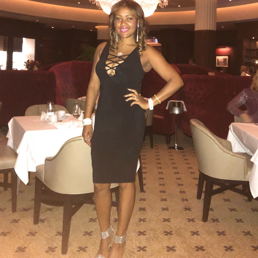 Back Cut-Out Dress